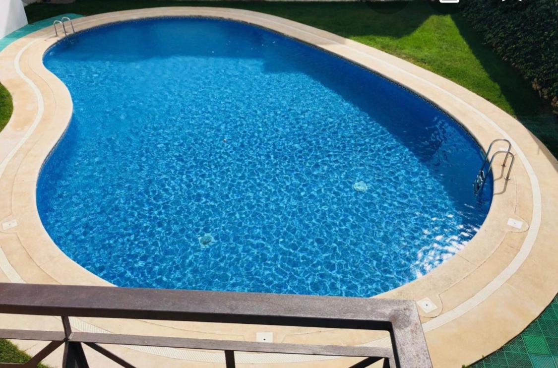 Apartamento Con Terraza Y Piscina En 말그라트데마르 외부 사진
