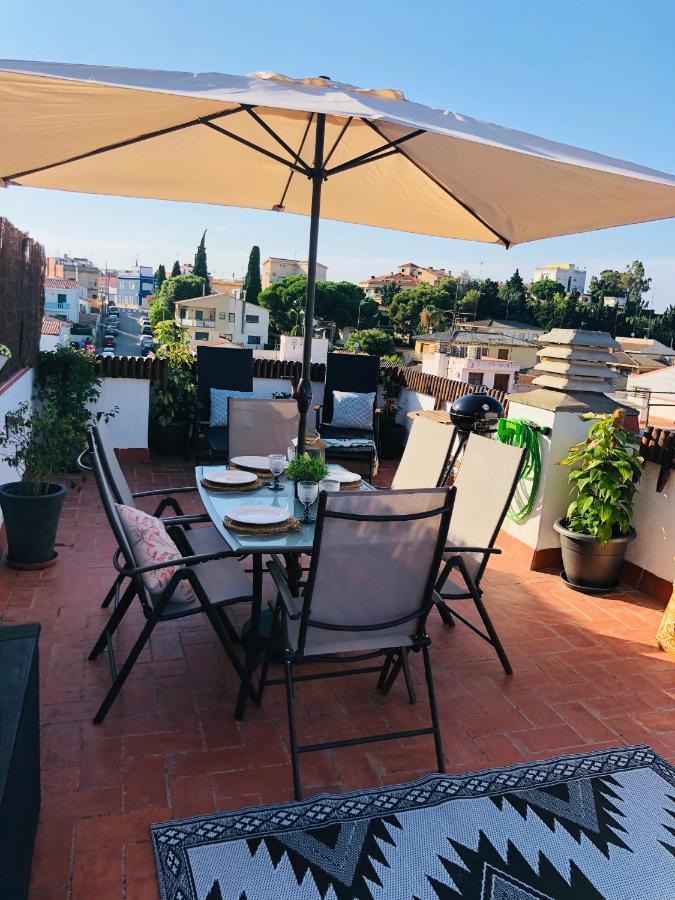 Apartamento Con Terraza Y Piscina En 말그라트데마르 외부 사진