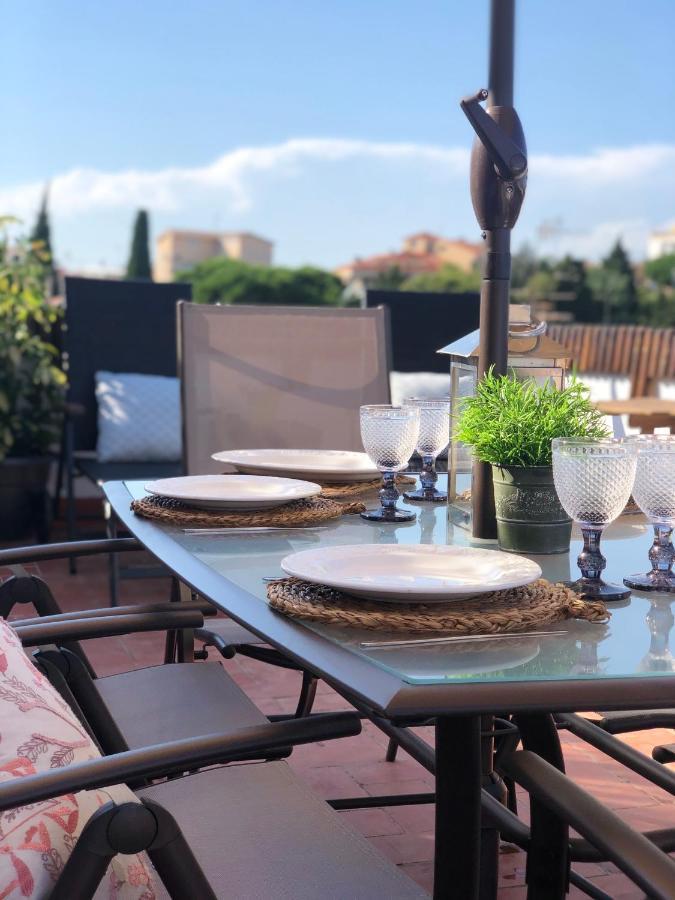 Apartamento Con Terraza Y Piscina En 말그라트데마르 외부 사진